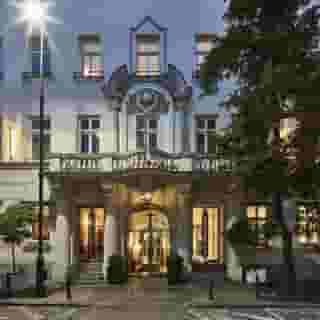 H15 Boutique, 1 of 5