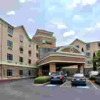 Holiday Inn Express and Suites Houston Dwtn Conv Ctr, 6 of 6