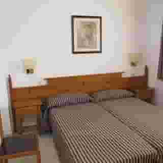 Santi Apartamentos, 2 of 5