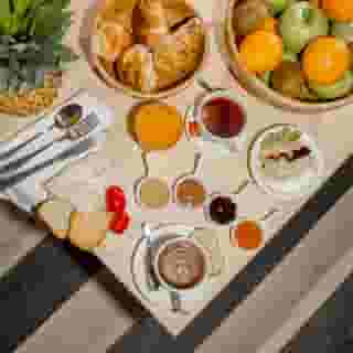 Room Select Via Veneto, 2 of 5