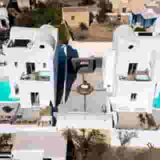 White Harmony Suites, 2 of 5