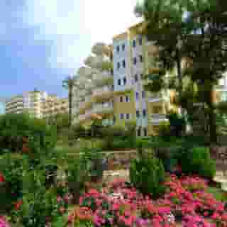 Orient Palace, 3 of 5