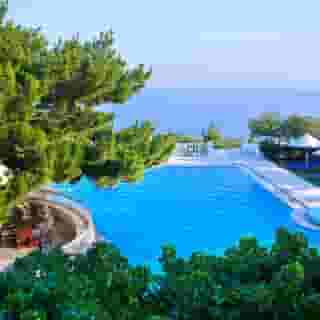 CHC Aroma Creta, 2 of 5