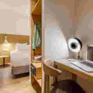 9hotel Republique, 2 of 5