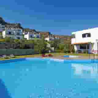 Golden Villas, 3 of 5