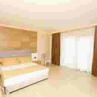 Oxford Hotel, 2 of 5