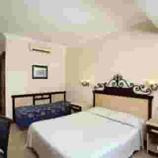 Cactus Mirage Family Club, 2 of 5