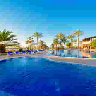 Iberostar Waves Playa Gaviotas, 2 of 5