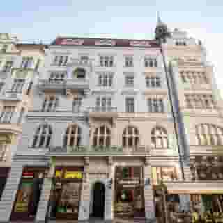 Royal Road Residence, 1 of 5