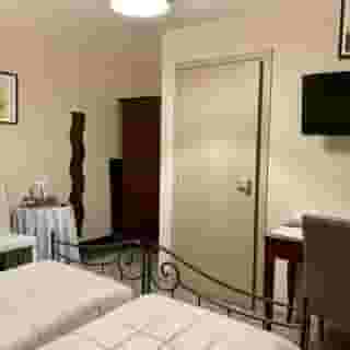 Villa Catelli Bed And Breakfast, 3 of 5