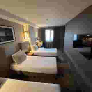 All Seasons Hotel, 1 of 5