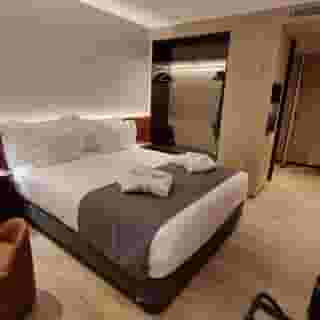 Principe Avila, 3 of 5