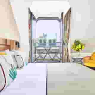 Plaza Tour Eiffel, 3 of 5