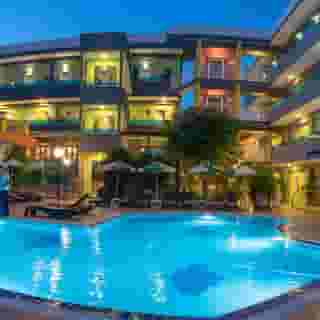 Fantasia Resort, 2 of 5