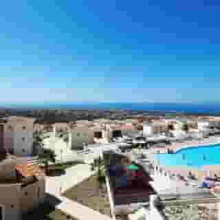 Club St George, 1 of 5