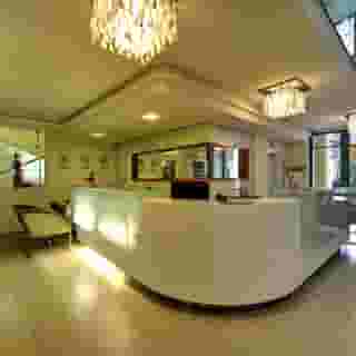 Royal Regent, 4 of 5