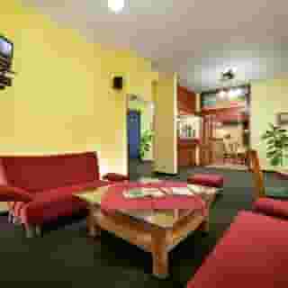 Henrietta Hotel, 3 of 5