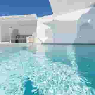 Aqua Luxury Suites, 2 of 5