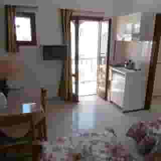 Creta Margio, 2 of 5