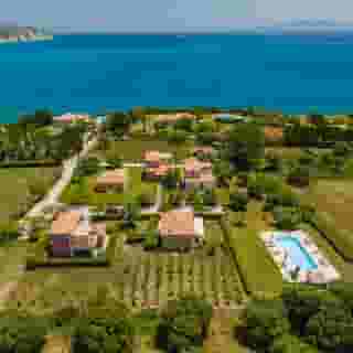 Monambeles Villas, 2 of 5