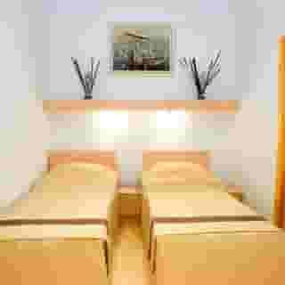 Centrooms House, 2 of 5