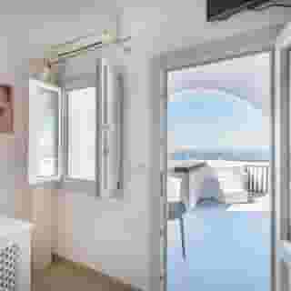 Avianto Luxury Suites, 5 of 5