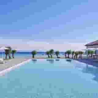 Blue Bay Beach Resort, 1 of 5