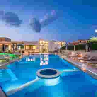 Oscar Village And Suites, 3 of 5