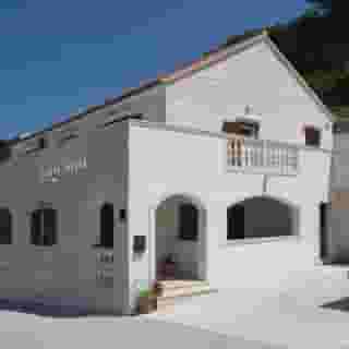 Villa Pucisca, 1 of 5