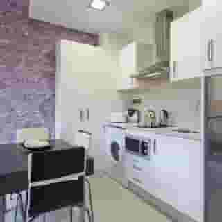 Apart - Ramblas 108, 2 of 5