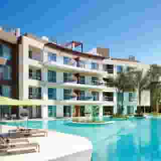 Essence at the Fives Beach, 2 of 5