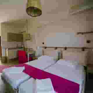 Gorgona Apartments, 4 of 5