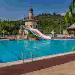 Grand Cettia, 4 of 5