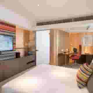 Ovolo Central, 2 of 5