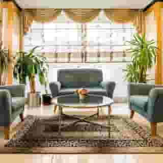 My Rose Hotel, 2 of 5