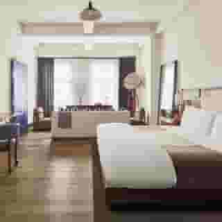 Refinery Hotel, 4 of 5