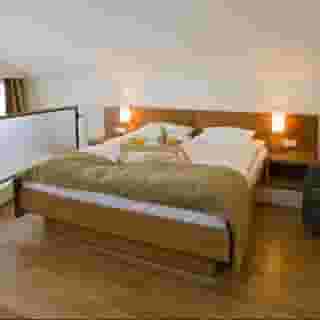 Reykjavik Centrum, 2 of 5