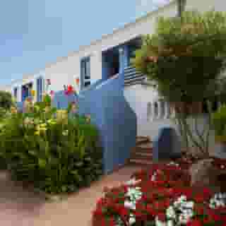 Galdana Gardens Apartments, 4 of 5