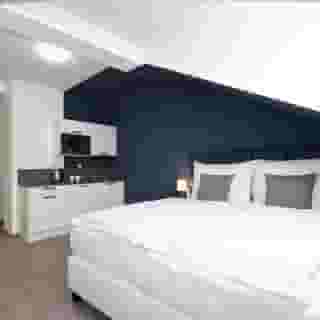 Alveo Suites, 5 of 5