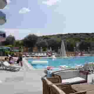 Whispering Sands Resort, 3 of 5