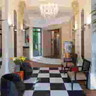 Le 123 Elysees Astotel, 2 of 5