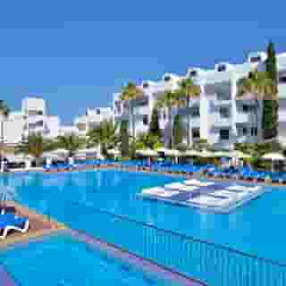 Sol Cala D'Or Apartments, 2 of 5
