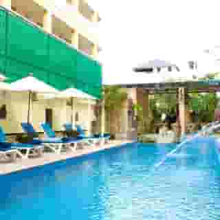 Poppa Palace, 5 of 5