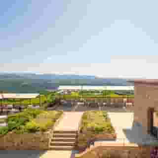 The Club House, 3 of 5