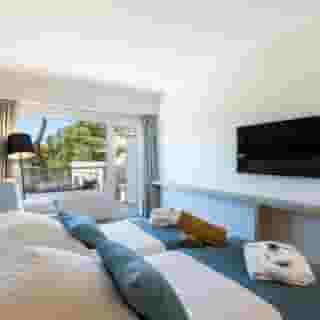 RD Mar de Portals, 4 of 5