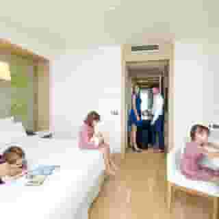 Occidental Praha Five, 5 of 5