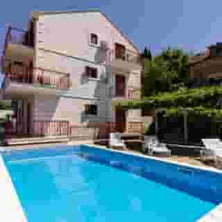 Villa Valjalo, 2 of 5