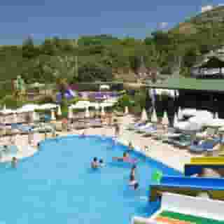 Doganay Beach Club, 3 of 5