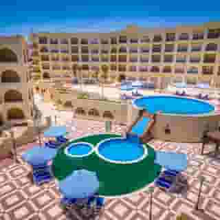 Sunny Days Mirette Family Aqua Park, 3 of 5