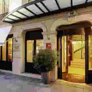 Maison Nabis by HappyCulture, 1 of 5